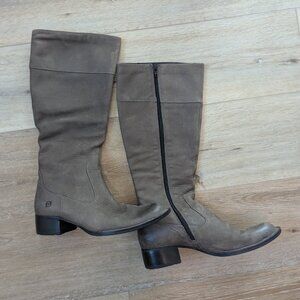Born Grey soft leather zip boots size 8